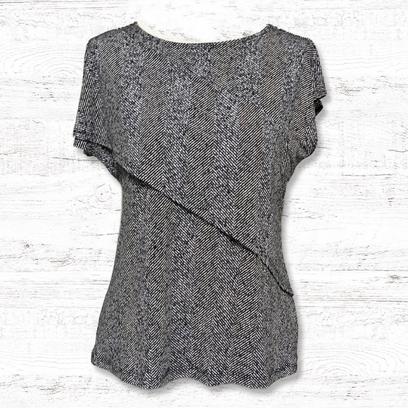 { Clara Sun Woo } - Asymmetrical Sleeve Top - Picture 1 of 4